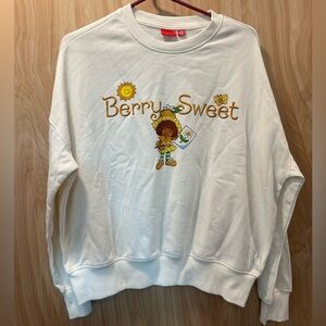 Strawberry Shortcake Women's Berry Sweet Orange Blossom Graphic Sweatshirt